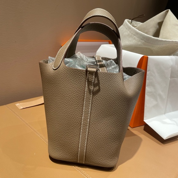 Picotin 18 Etoupe - Picture 2 of 6